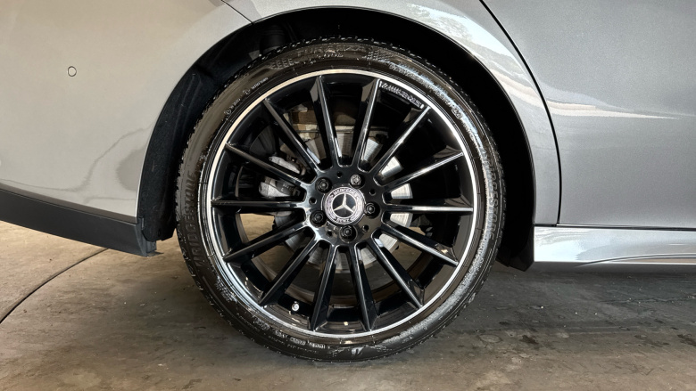 Mercedes-Benz CLA 220d AMG Line Premium + Night Ed 5dr Tip Auto Diesel Estate